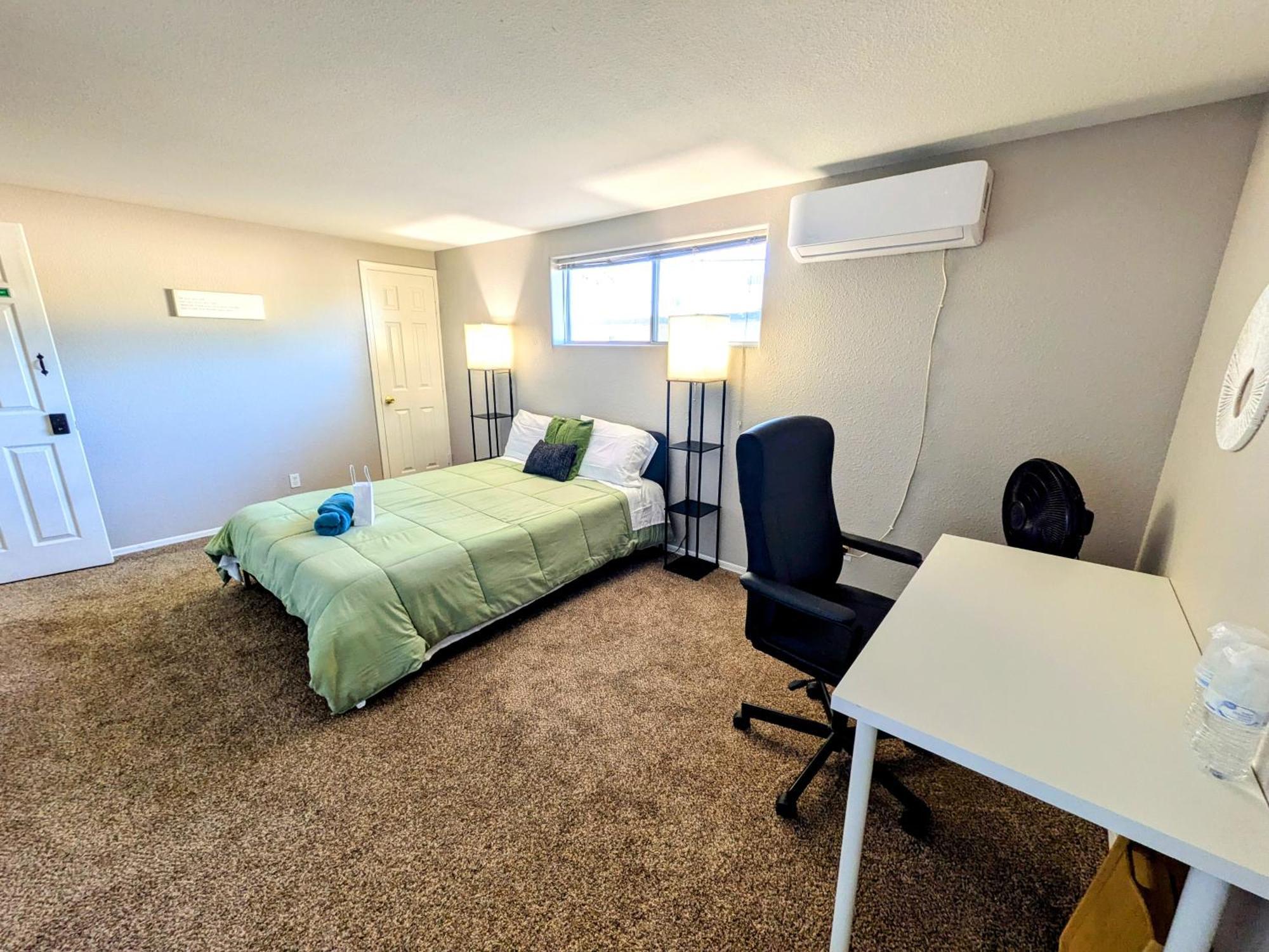 Private Rooms In Phoenix, Az Темпе Экстерьер фото